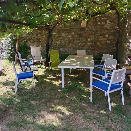 Casa Macias Holiday home Lago de Carucedo
