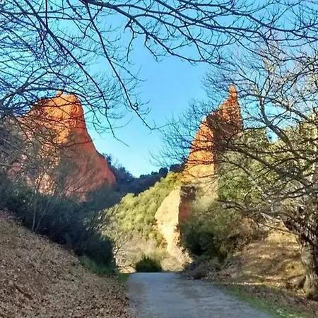 Casa Macias *