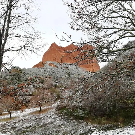 Casa Macías * Lago de Carucedo